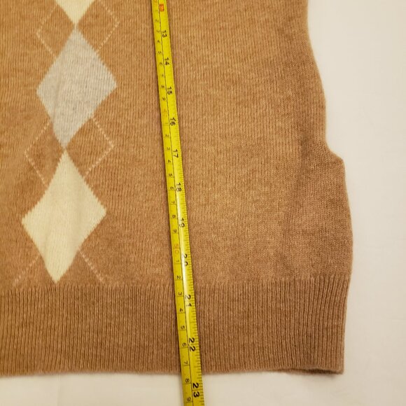 Lord & Taylor Cashmere Argyle V-Neck Long Sleeve Pullover Sweater - Picture 7 of 11